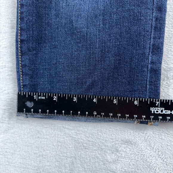 Time and Tru Mid Rise Straight Cropped Jeans Distressed Womens Blue Size 10 - Picture 11 of 12